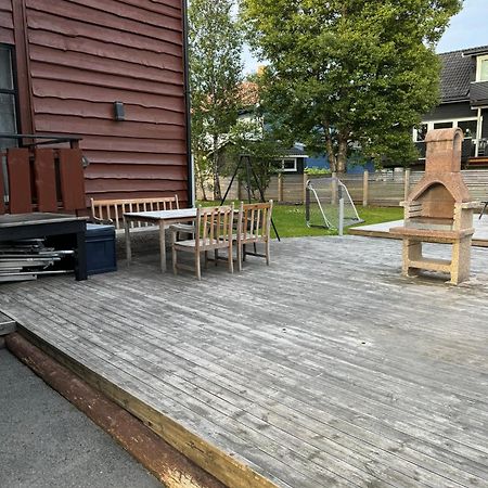 Very Centrally Located Apartment With Free Parking Tromsø Exterior foto