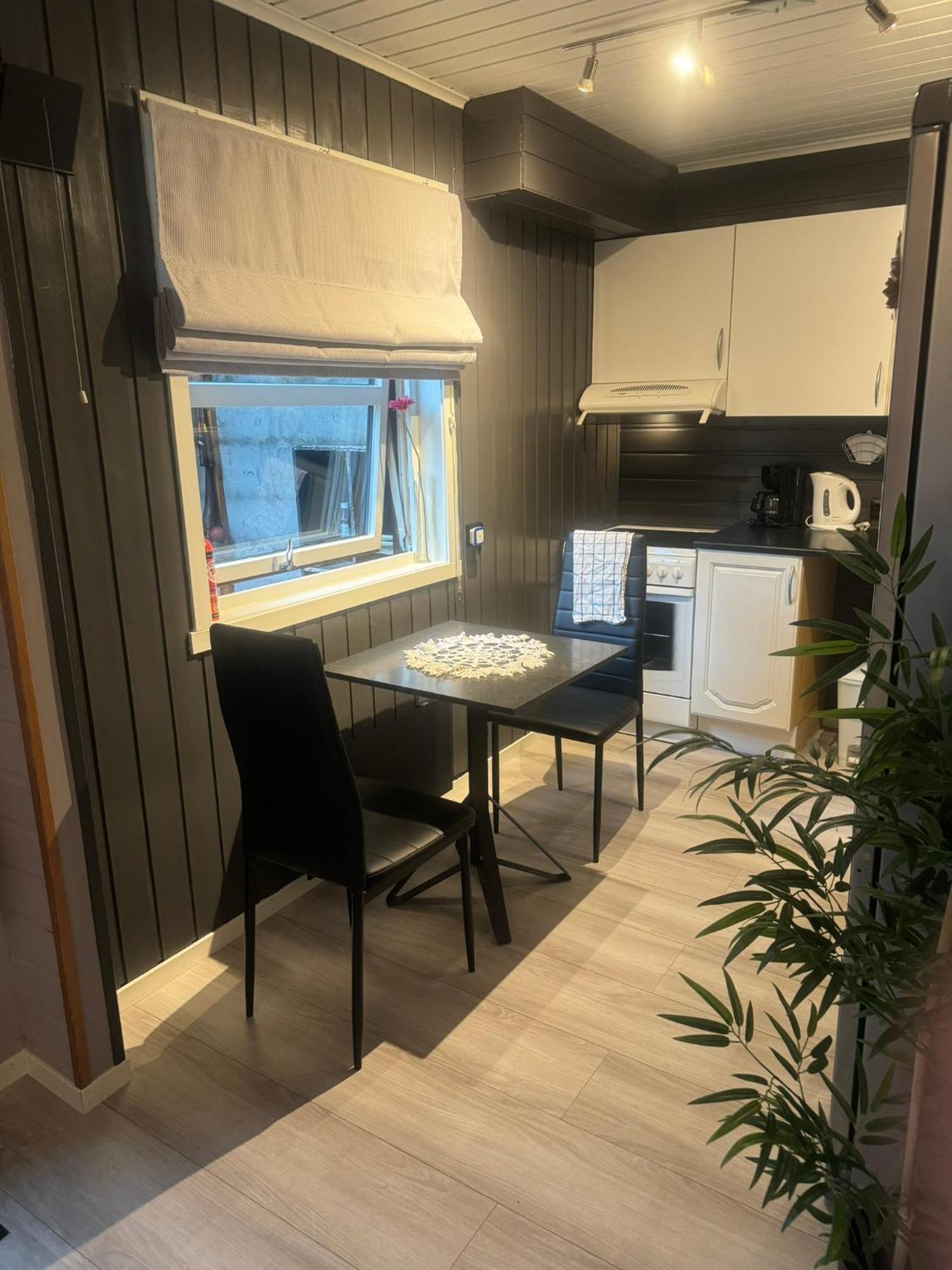 Very Centrally Located Apartment With Free Parking Tromsø Exterior foto
